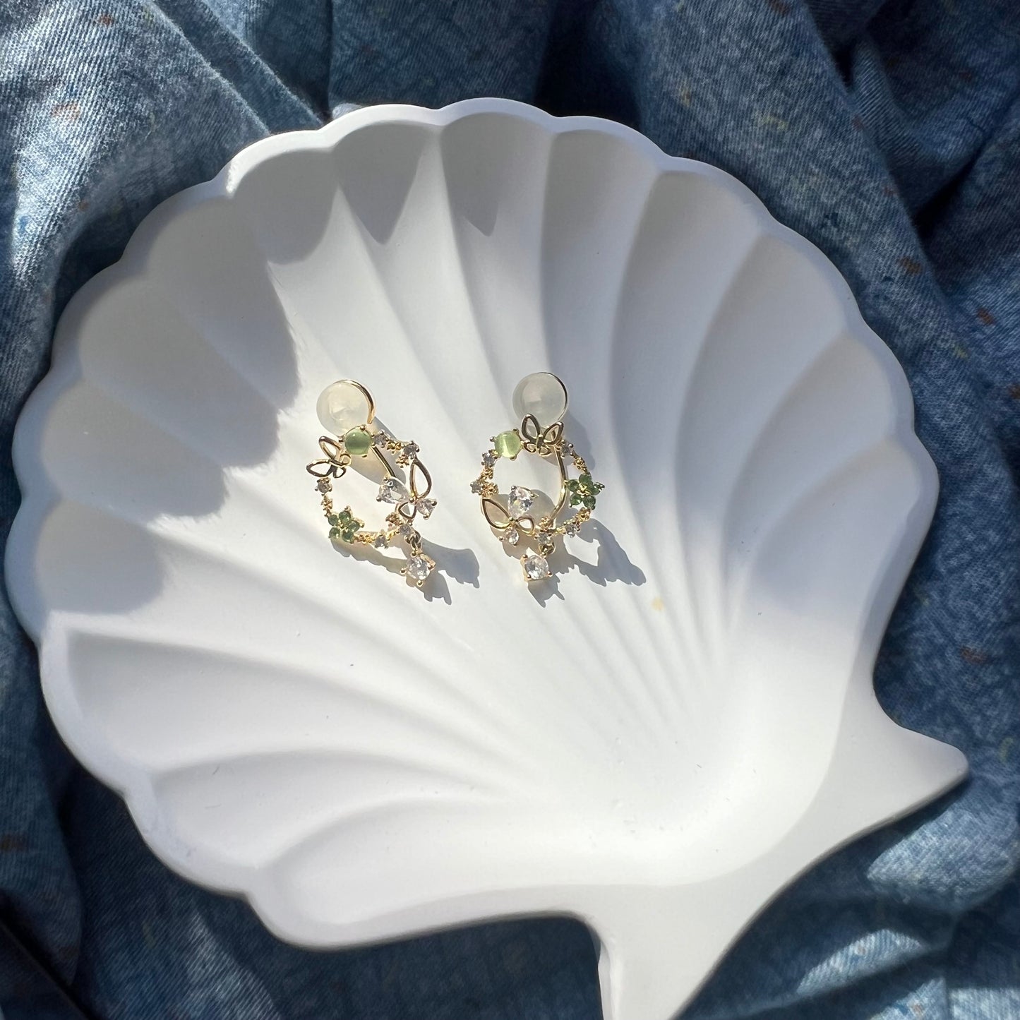 Gold Butterfly Diamond Drop