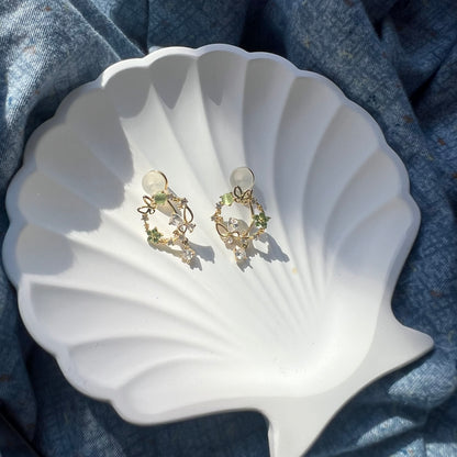 Gold Butterfly Diamond Drop