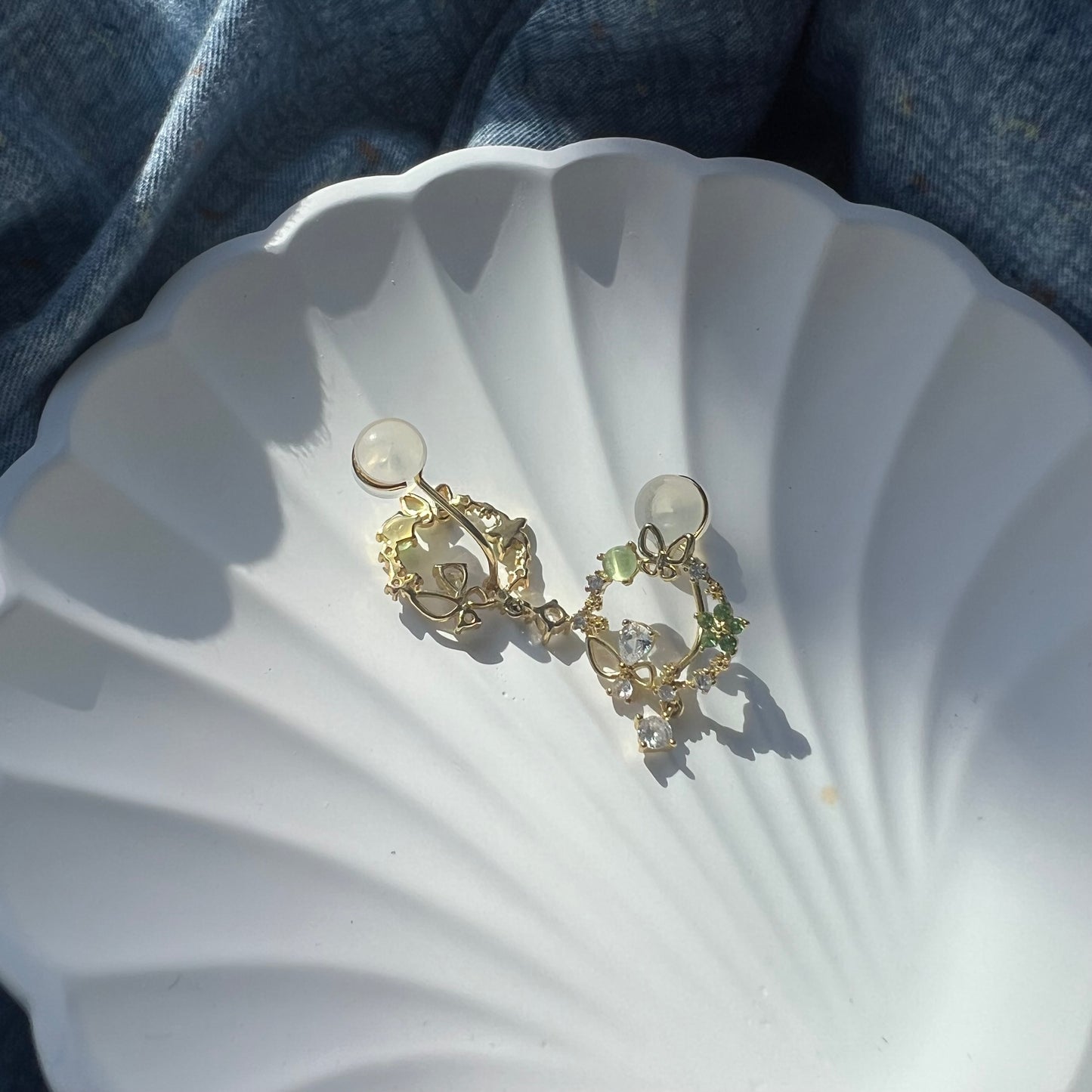 Gold Butterfly Diamond Drop